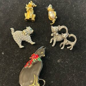 Charming Gold and Silver Animal Brooch Set